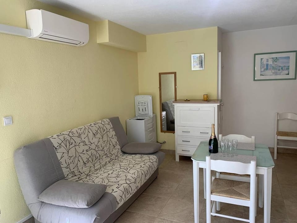 675 Appartement avec grand jardin 2 pers PORT SOLEIL Apartment in Agde