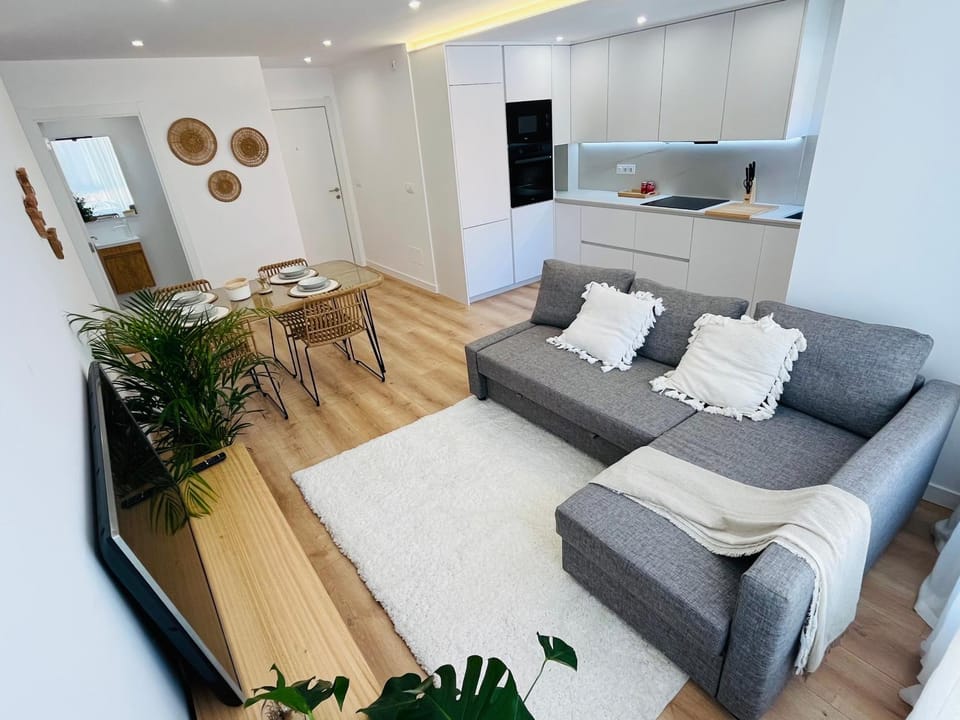 TV and multimedia, Seating area