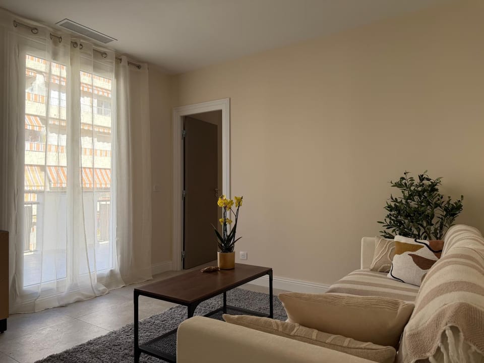 Oscar II Apartment in Nice