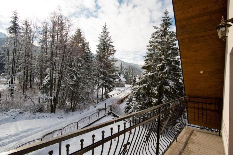 Willa Ismalówka Bed and Breakfast in Zakopane