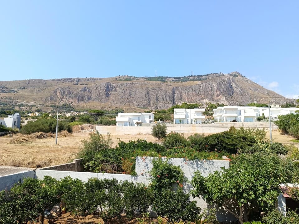 Sun & Moon Apartment in Trapani