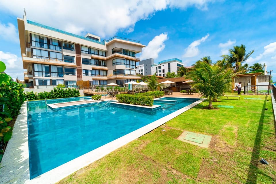 Garden, Swimming pool