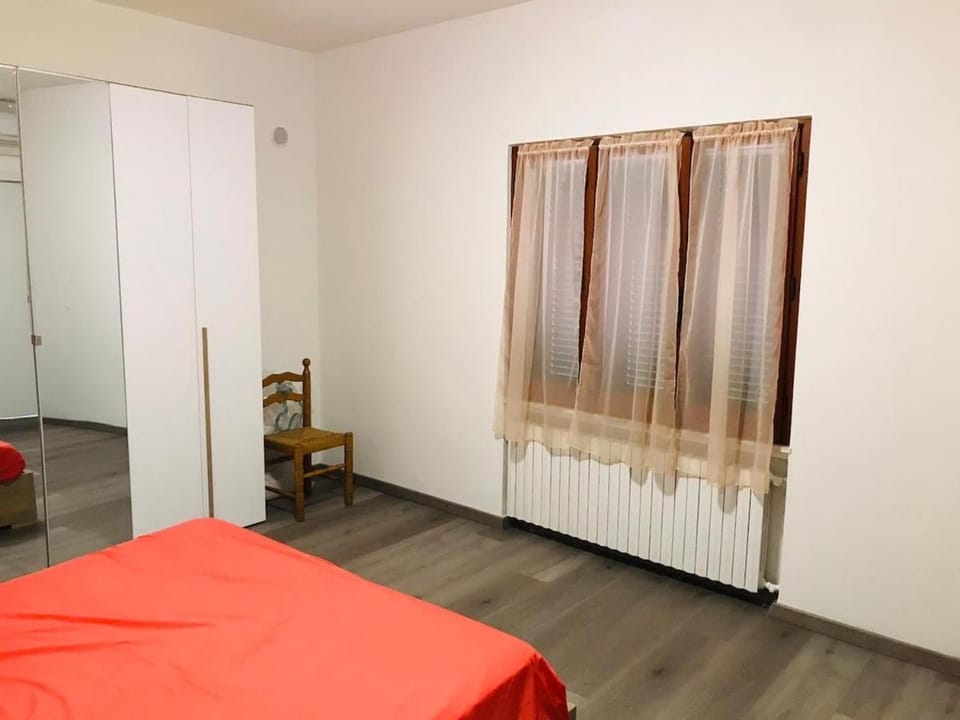 Garden House Apartment in Noli