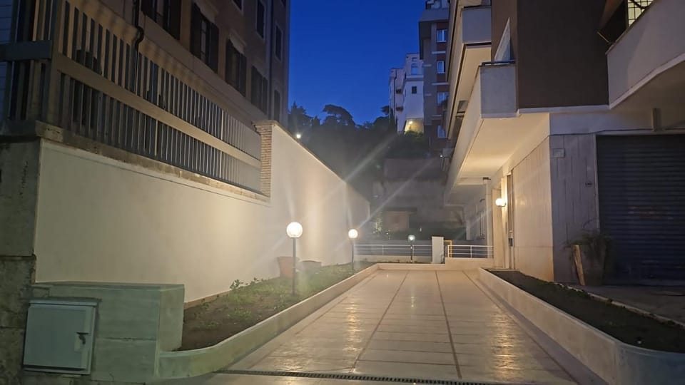 Stanza privata tra villa Pamphili e piazza San Pietro Bed and Breakfast in Rome