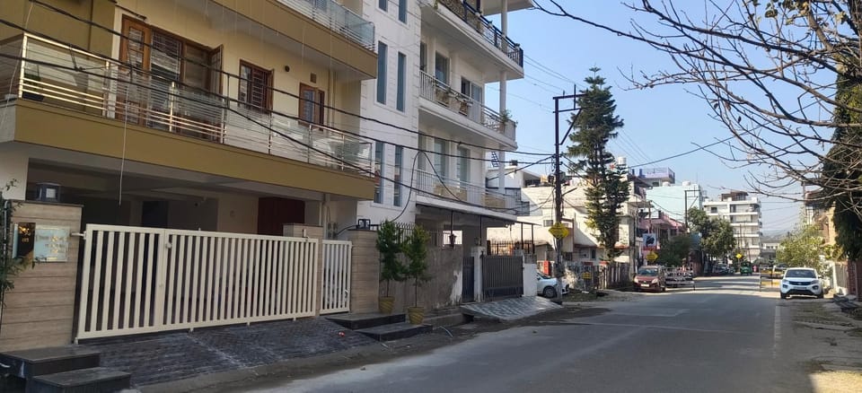 Doon Holiday Stay Apartment in Dehradun