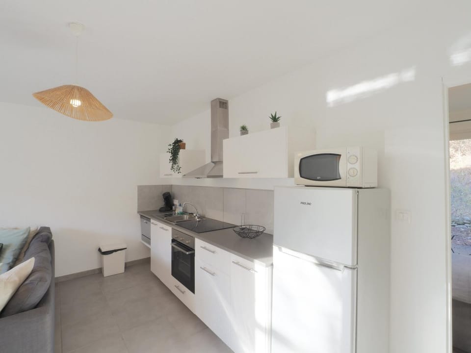 dishwasher, oven, stove, toaster