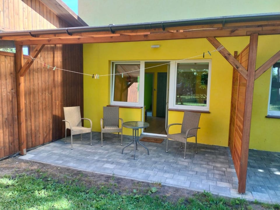 Pod Słońcem - Ośrodek wypoczynkowy Sztutowo Farm Stay in Pomeranian Voivodeship