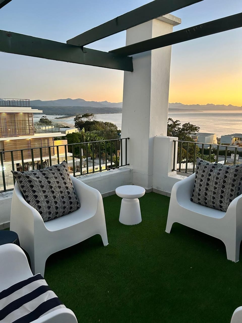 Patio, Sea view
