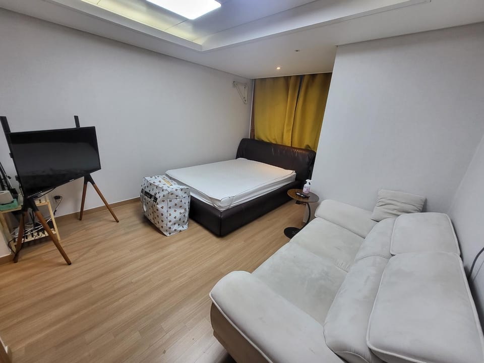 4-2431 #Gangnam Stn, 5-min #Yeoksam Stn, 3-min #OTT Apartment in Seoul