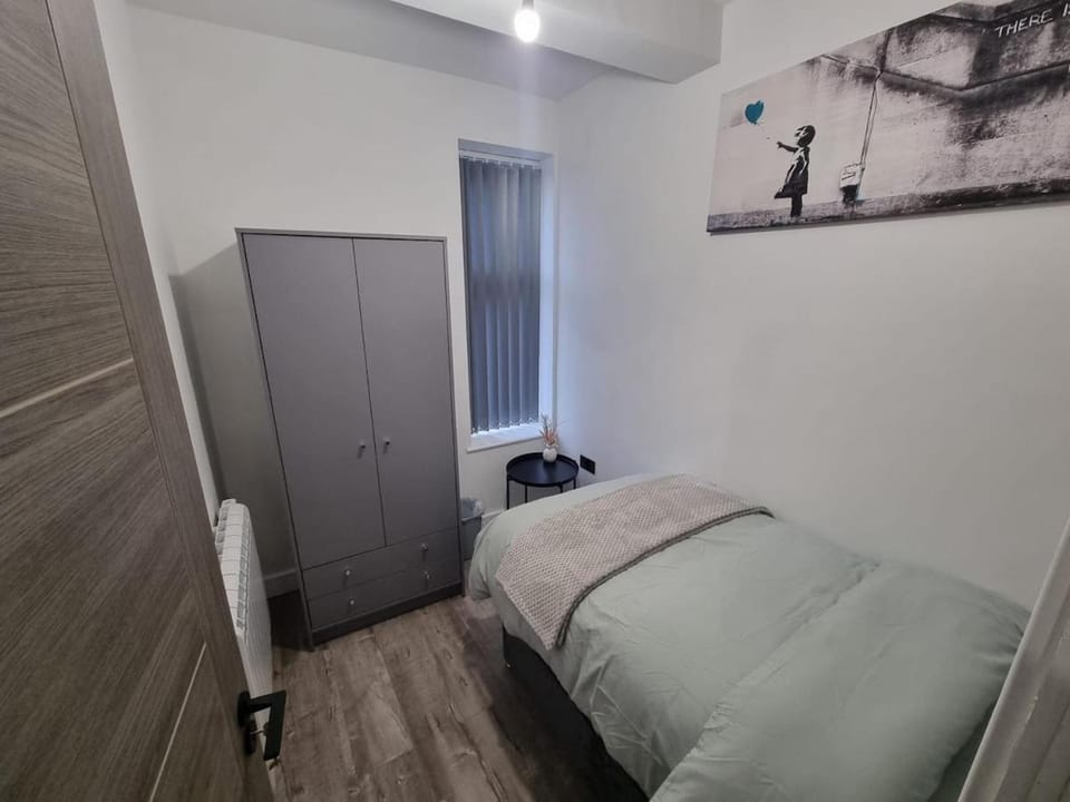 Bed, Bedroom, wardrobe