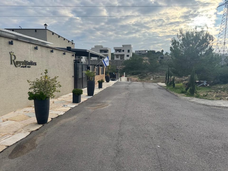 רויאל דליה Nature lodge in Haifa District