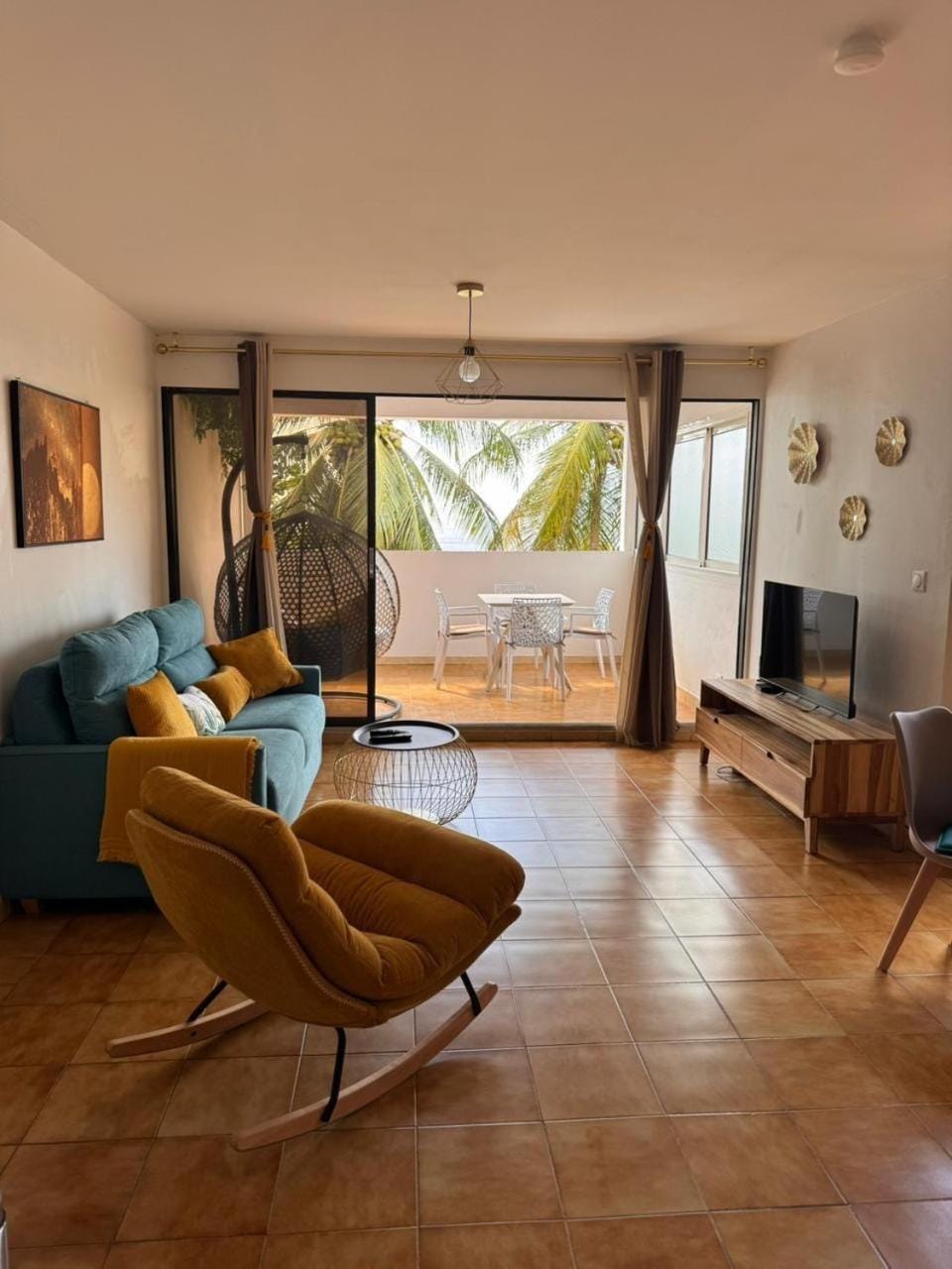 TV and multimedia, Living room