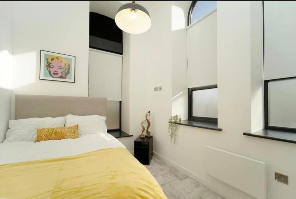 Central Leeds 2 Bed Apartment Sleeps 6 Apartment in Leeds