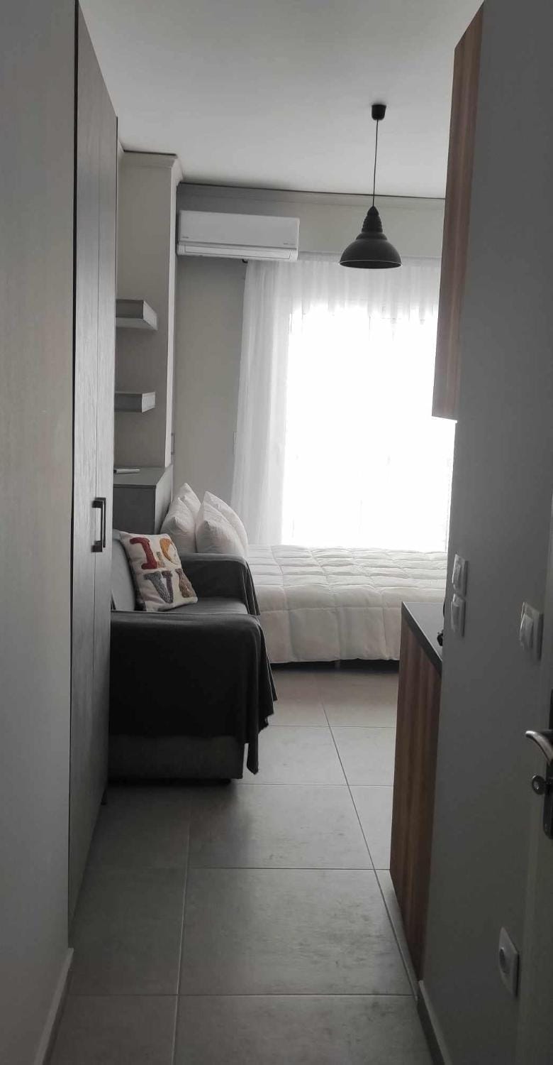Parastaseis city studio Central George's Square Apartment in Peloponnese, Western Greece and the Ionian