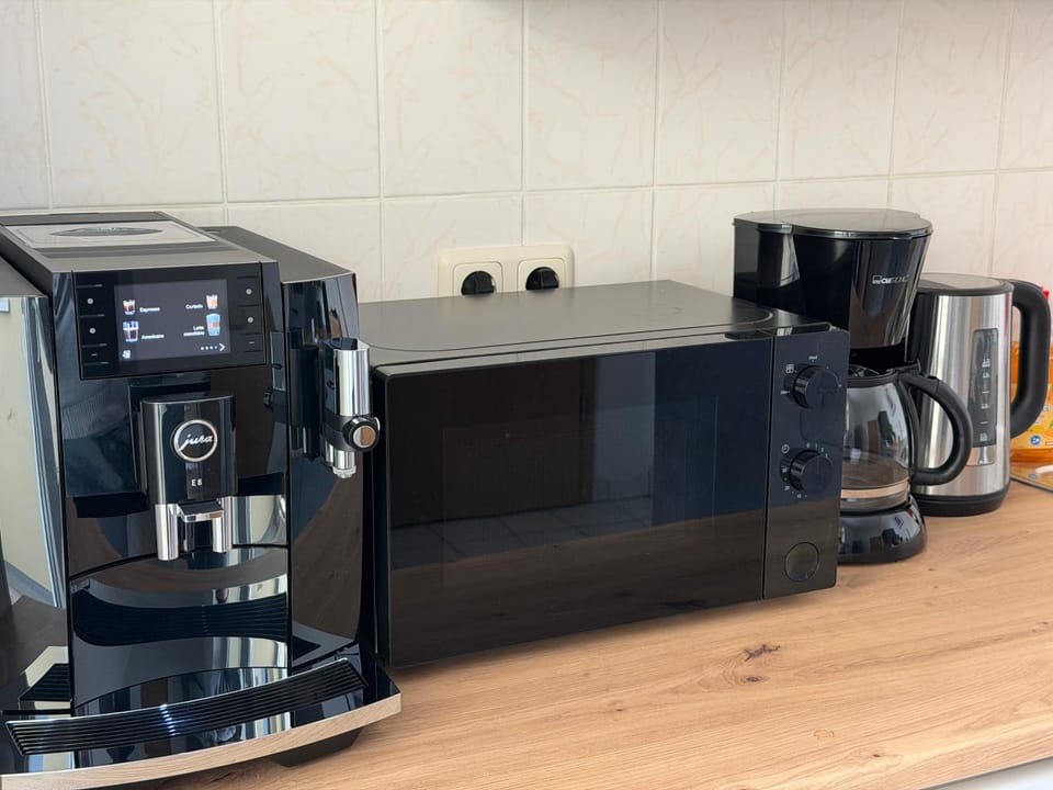 Coffee/tea facilities, Kitchen or kitchenette