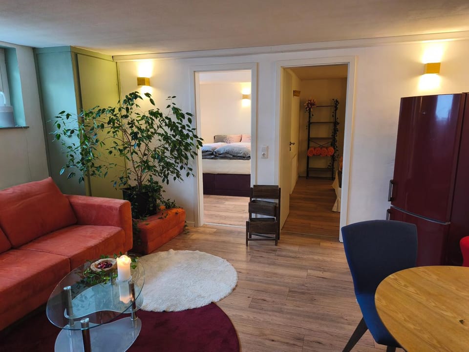 Living room, Photo of the whole room