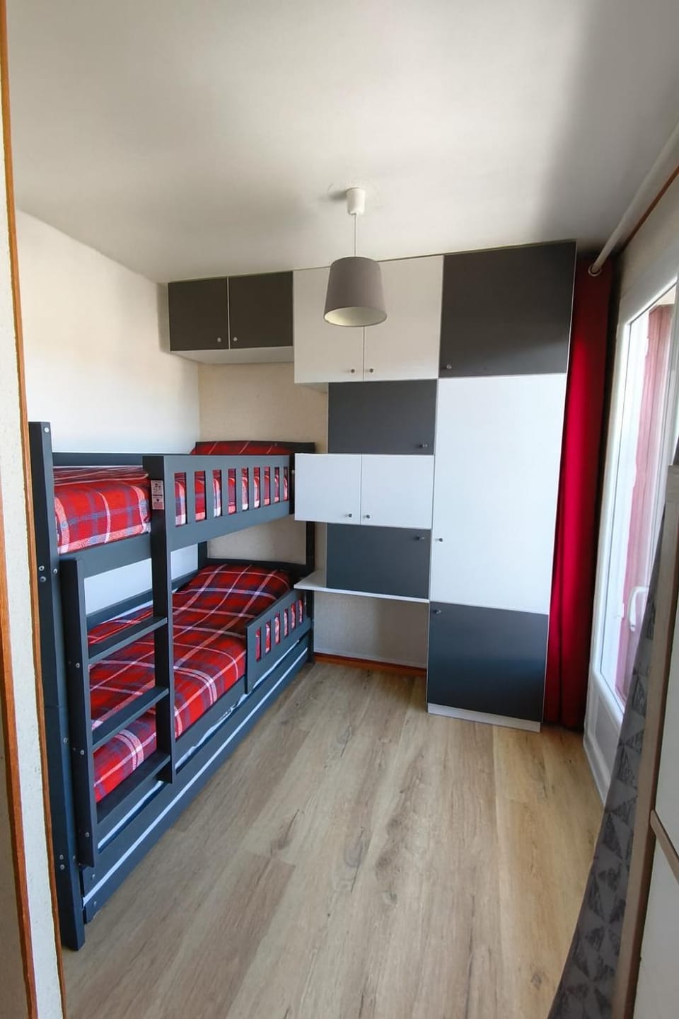 Bed, Photo of the whole room, Bedroom, bunk bed, wardrobe
