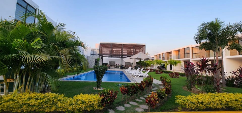 Garden, Garden view, Pool view, Swimming pool