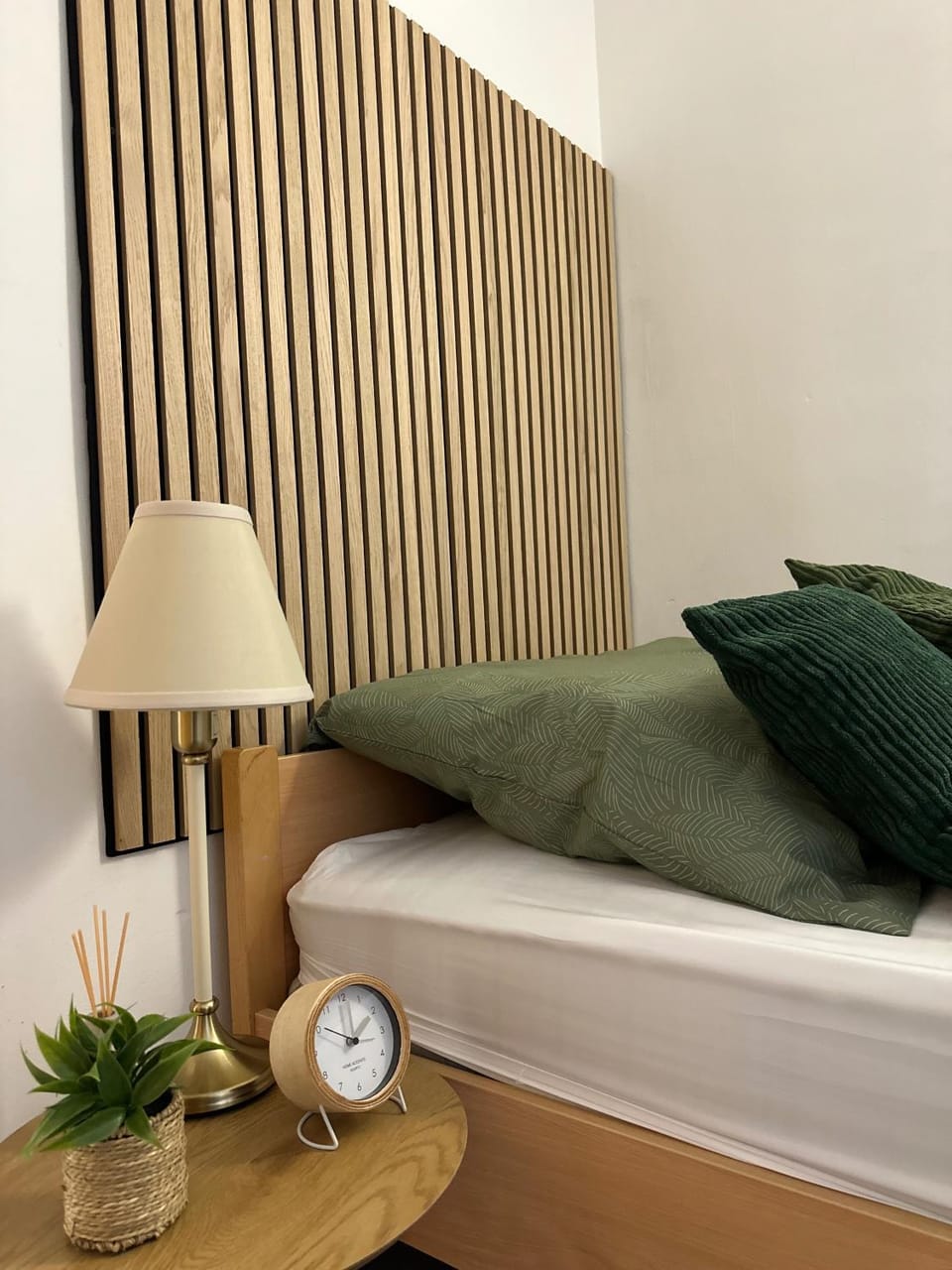 Zentrale Gästezimmer am Marienplatz - Kapstadt Vacation rental in Stuttgart