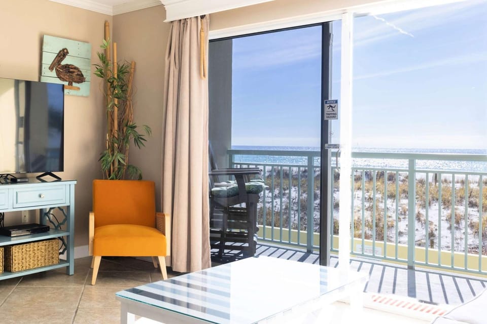 Pelican Isle 116 Gulf Front 1 BR 2 BA House in Okaloosa Island