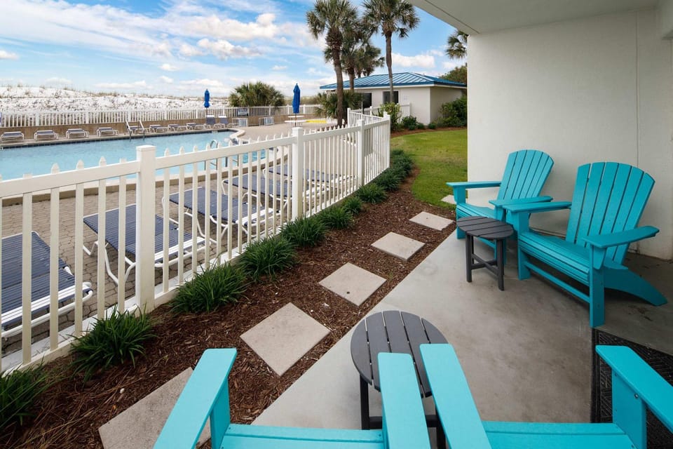 Sea Oats 103 Gulf Front condo House in Okaloosa Island