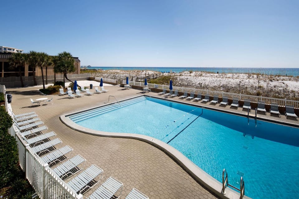 Sea Oats 203 Gulf front condo House in Okaloosa Island