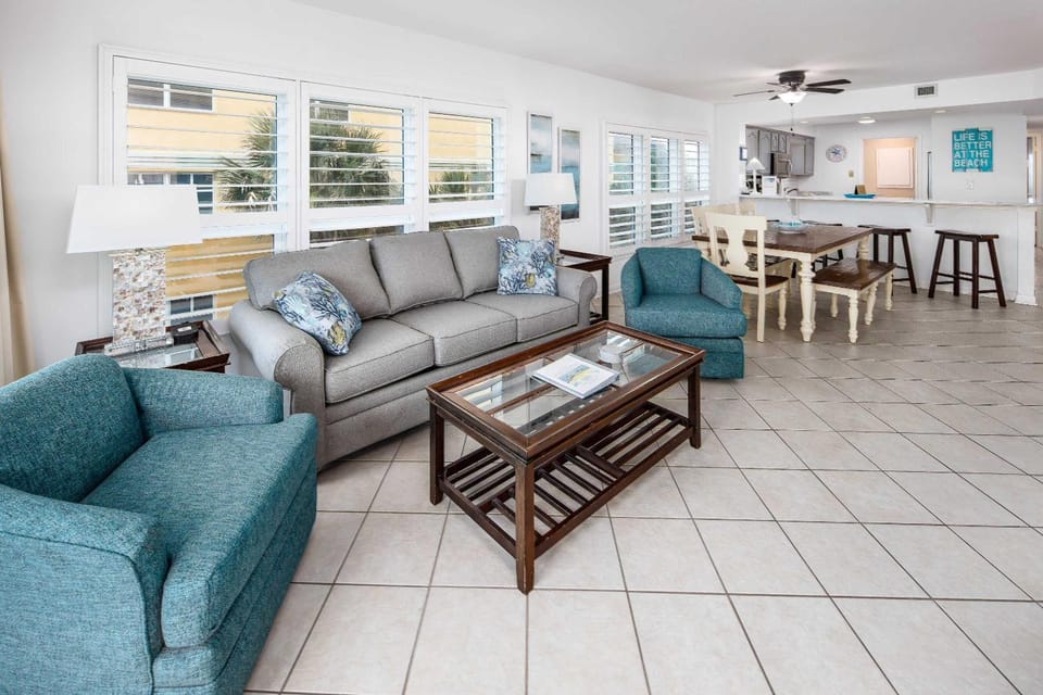 Sea Oats 301 Gulf front condo House in Okaloosa Island