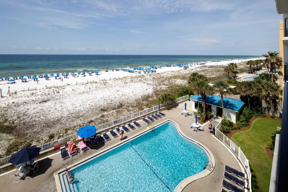 Sea Oats 504 Gulf front condo House in Okaloosa Island