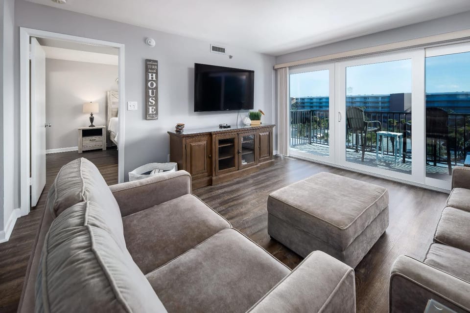 Sea Oats 609 Gulf front condo House in Okaloosa Island