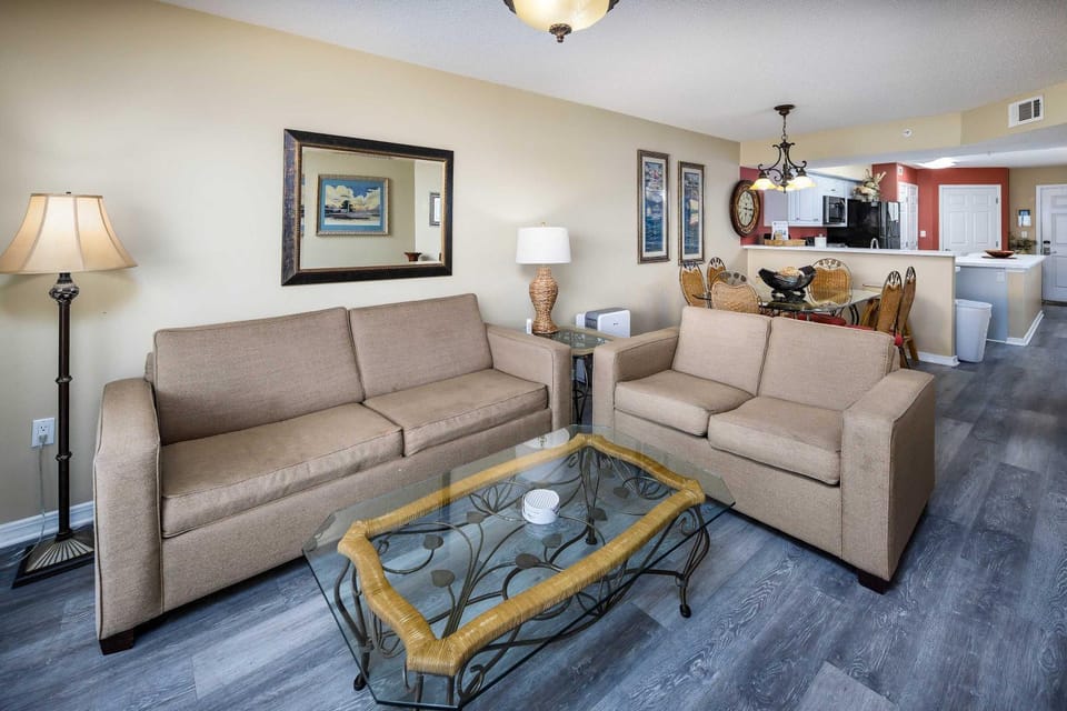Summerlin 102 Spacious Gulf front condo House in Okaloosa Island