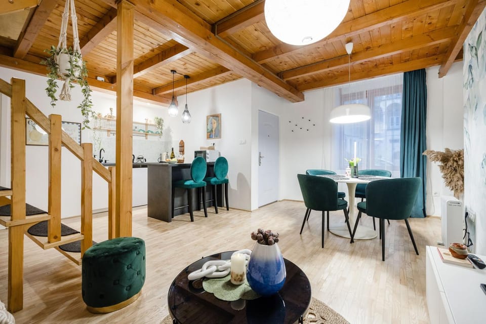 Kitchen or kitchenette, Living room, Dining area