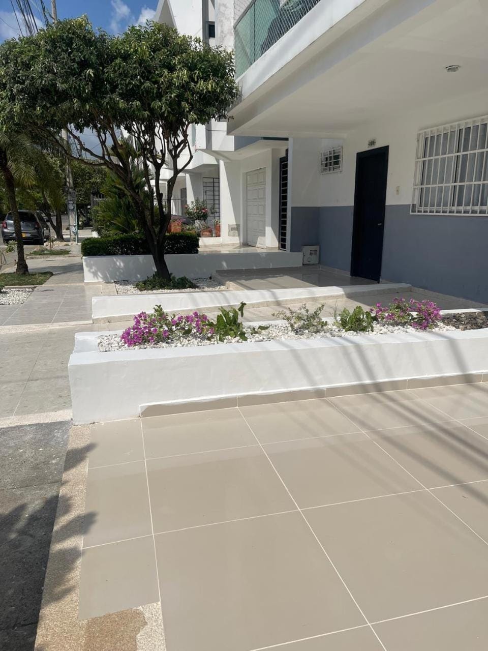 Property building, Garden