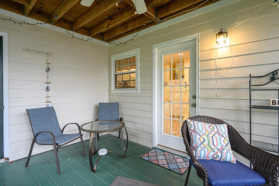 Charming Port Royal Duplex – Walk to Shops & Sands Beach House in Port Royal