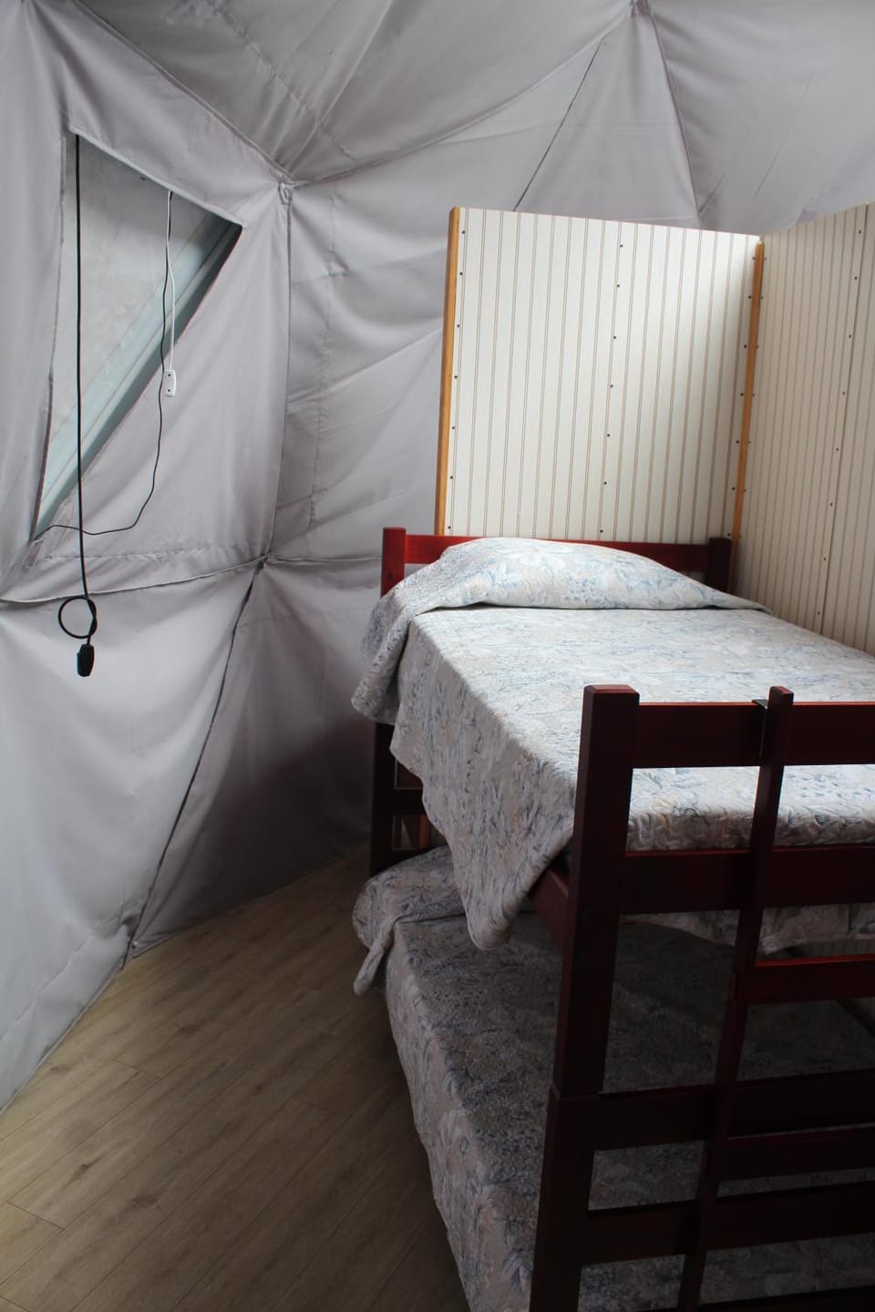bunk bed