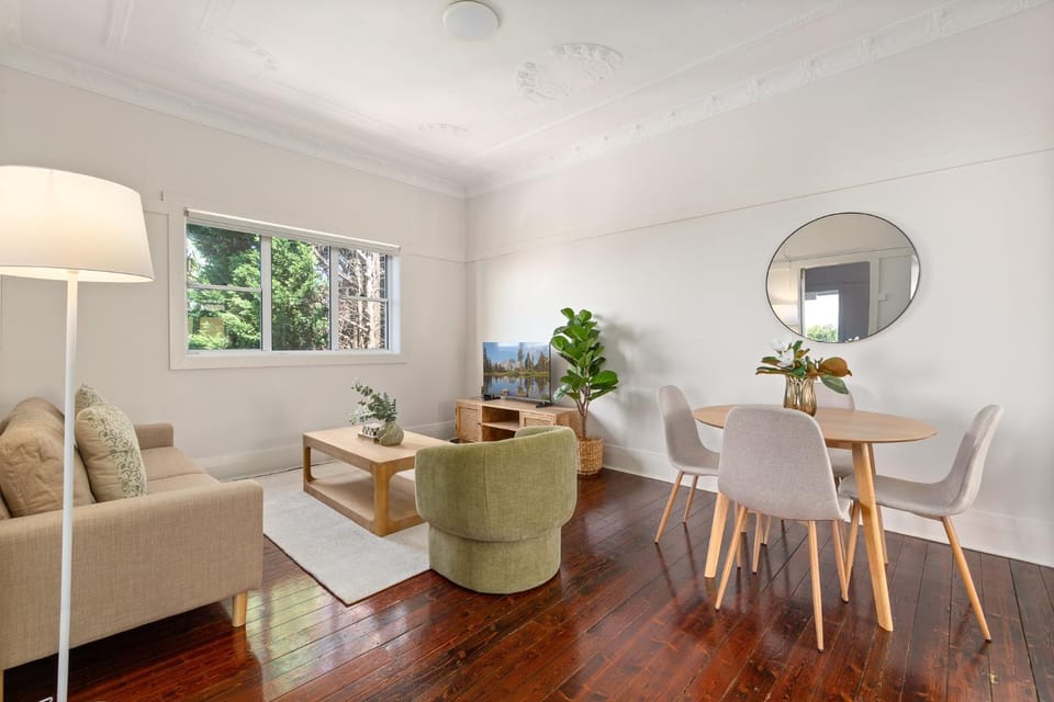 Bright 2-Bed Apartment in Coogee Apartment in Sydney