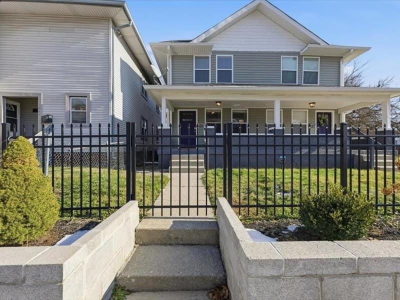 Prime Downtown Indy House Close to DT Indy House in Indianapolis