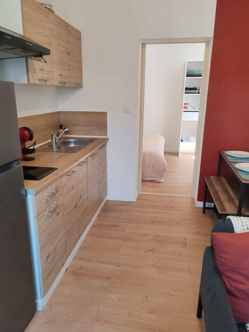 Kitchen or kitchenette, stove
