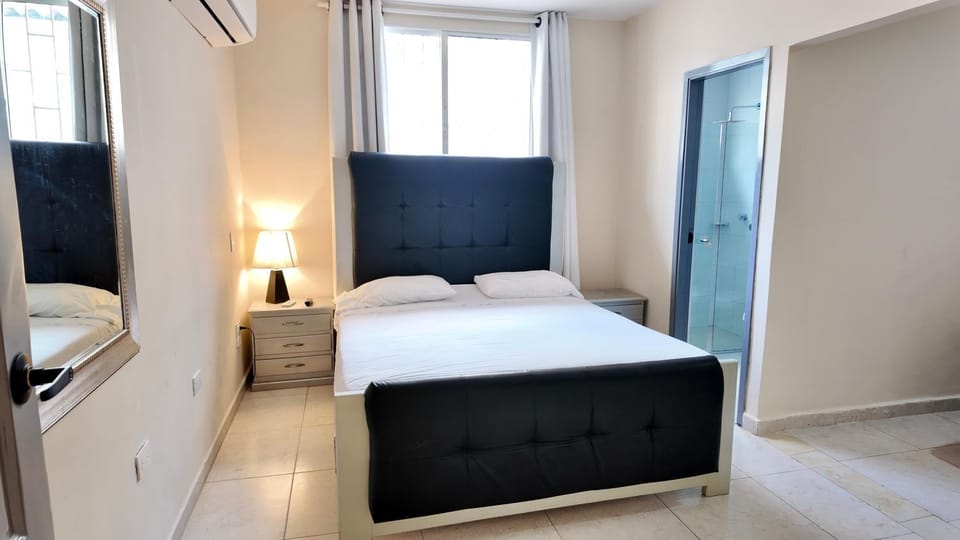 Photo of the whole room, Bedroom, air conditioner
