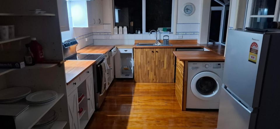 Spacious big sea views star bath Apartment in Paihia