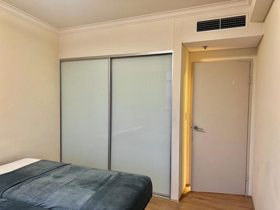 Sydney CBD 2BR-2BA Unit - Free Parking Apartment in Surry Hills