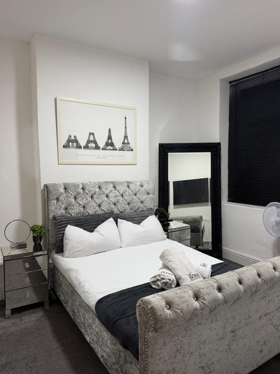 City Centre flat, Near Stadium & castle, Sleeps 4 Apartment in Cardiff
