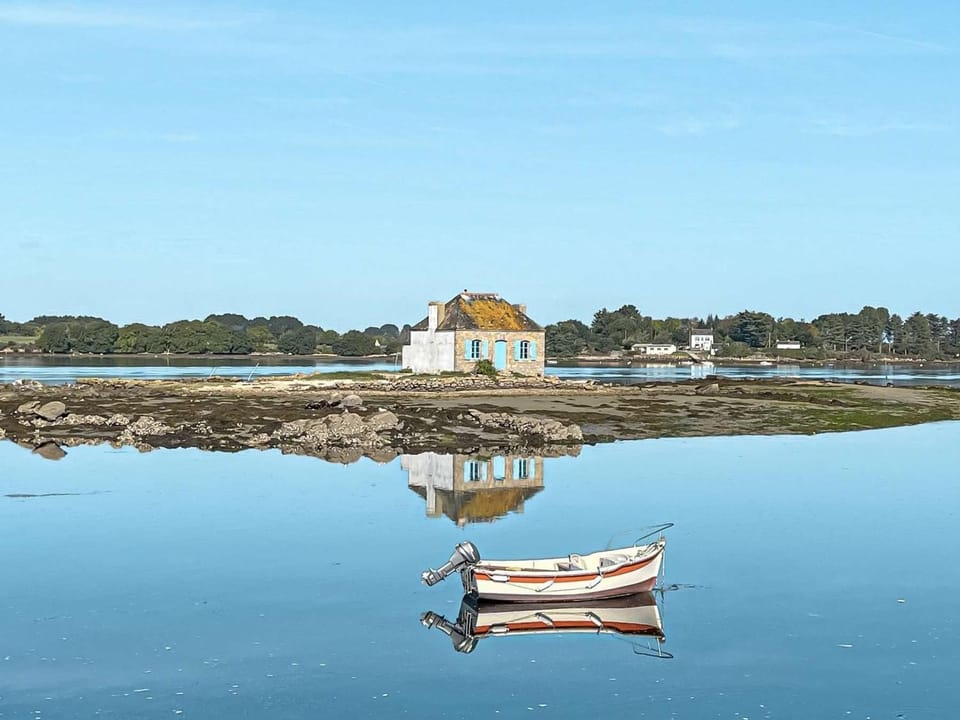 Maison Accueillante 110m² Proche Port d'Étel avec Jardin et Parking - FR-1-479-235 Villa in Étel
