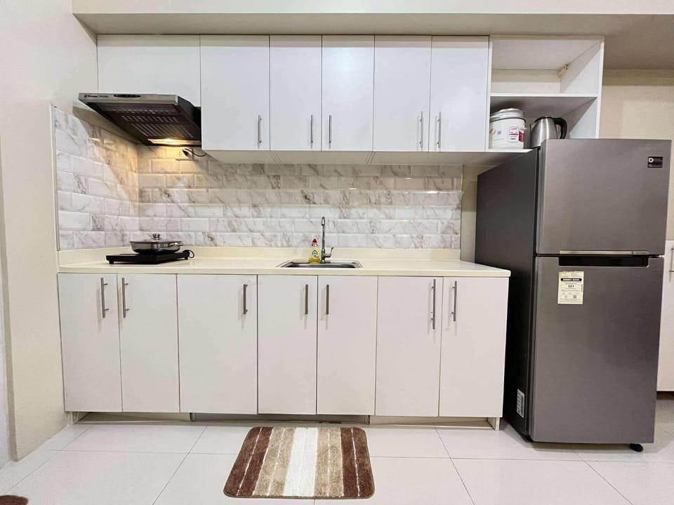 Avida Towers Davao Condominium Home Search Davao By Nnie Doña Apartment hotel in Davao City
