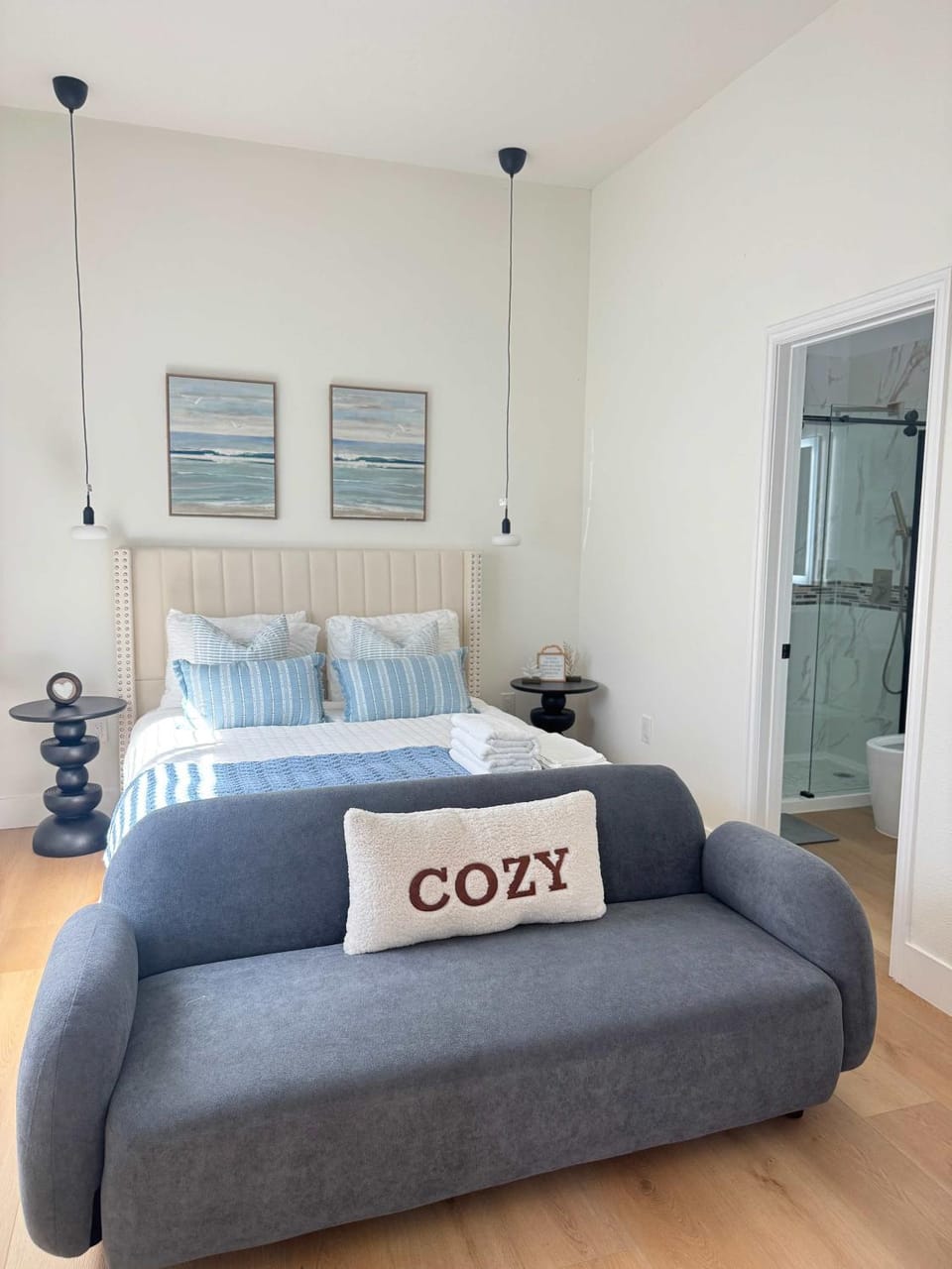 Marbella Lane - Lovely DWNTN Getaway LongBeach House in Long Beach