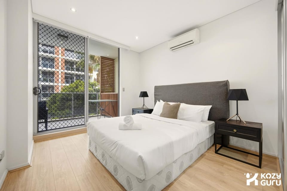 KozyGuru | Rosebery | Resort-Style Living Gem Apartment in Sydney