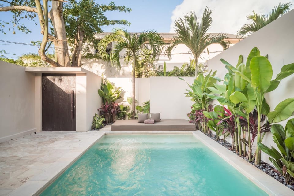 Garden, Pool view