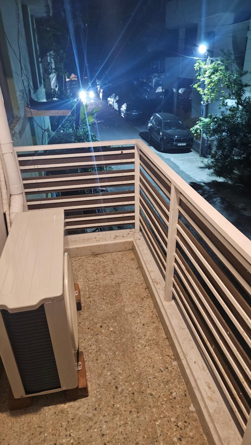 Balcony/Terrace, City view