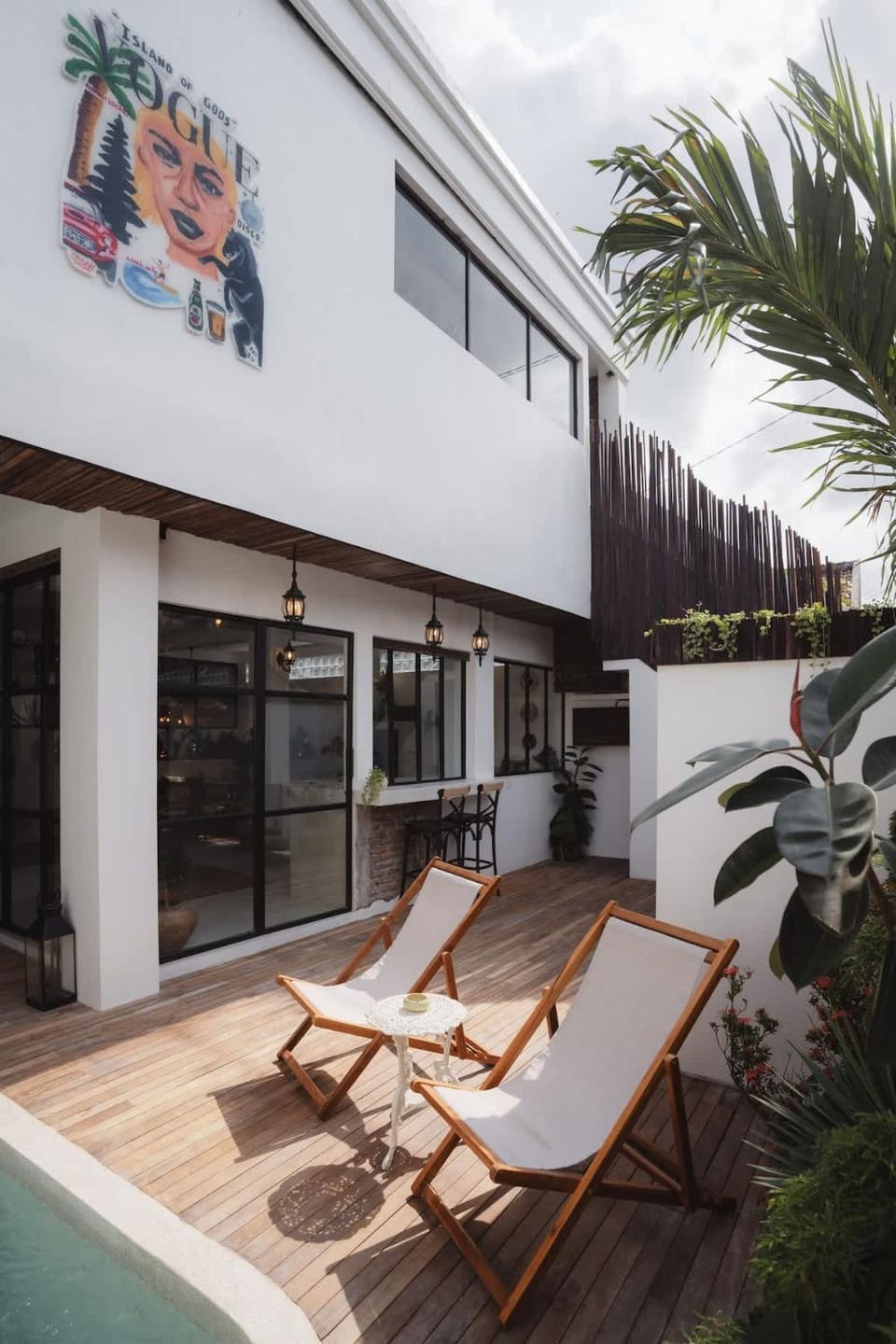 Property building, Swimming pool