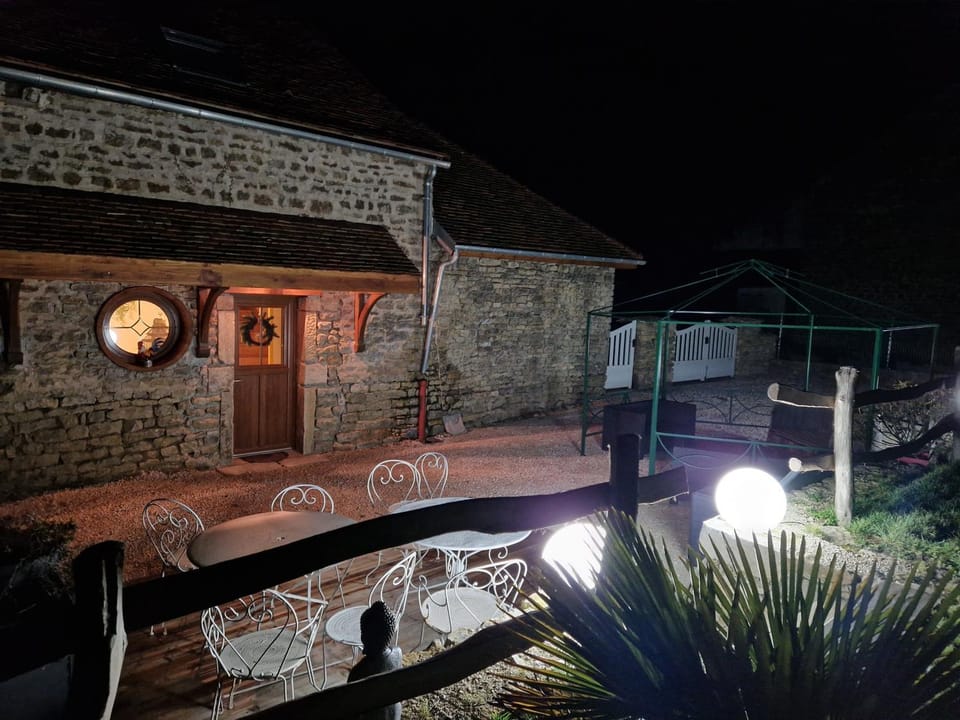Property building, Garden