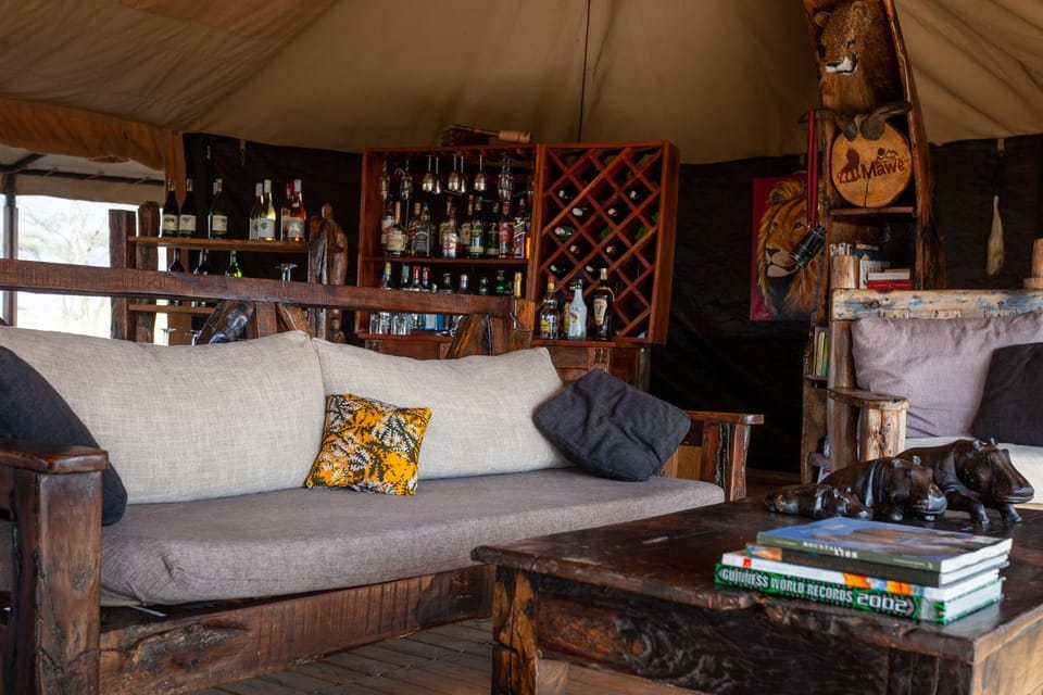 Lounge or bar